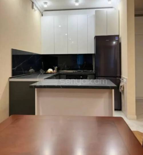 2 Սենյականոց Բնակարան, 65քմ, 3/7 հարկ, Կապիտալ Վերանորոգված, Կահավորված, Արևկող
