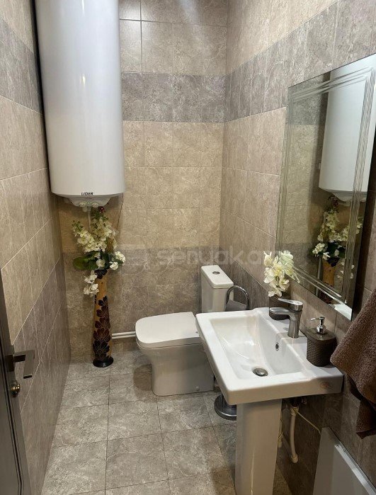 3 Սենյականոց Բնակարան, 62քմ, 8/10 հարկ, Կապիտալ Վերանորոգված