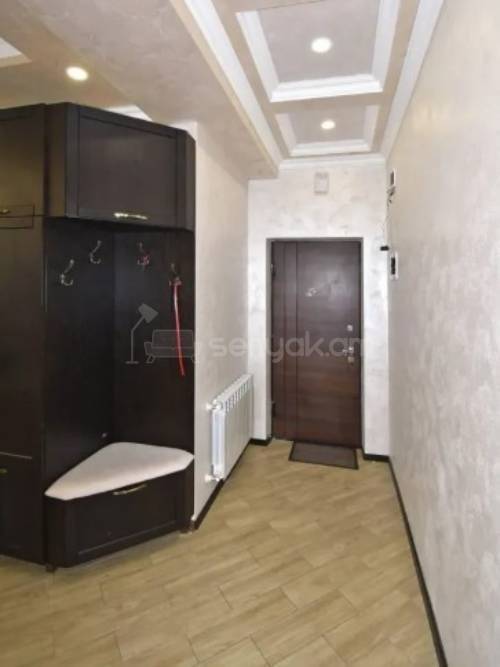 3 Սենյականոց Բնակարան, 120քմ, 3/11 հարկ, Դիզայներական Վերանորոգված, Կահավորված, Արևկող