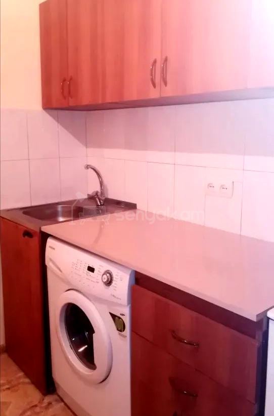 2 Սենյականոց Բնակարան, 34քմ, 2/4 հարկ, Կապիտալ Վերանորոգված