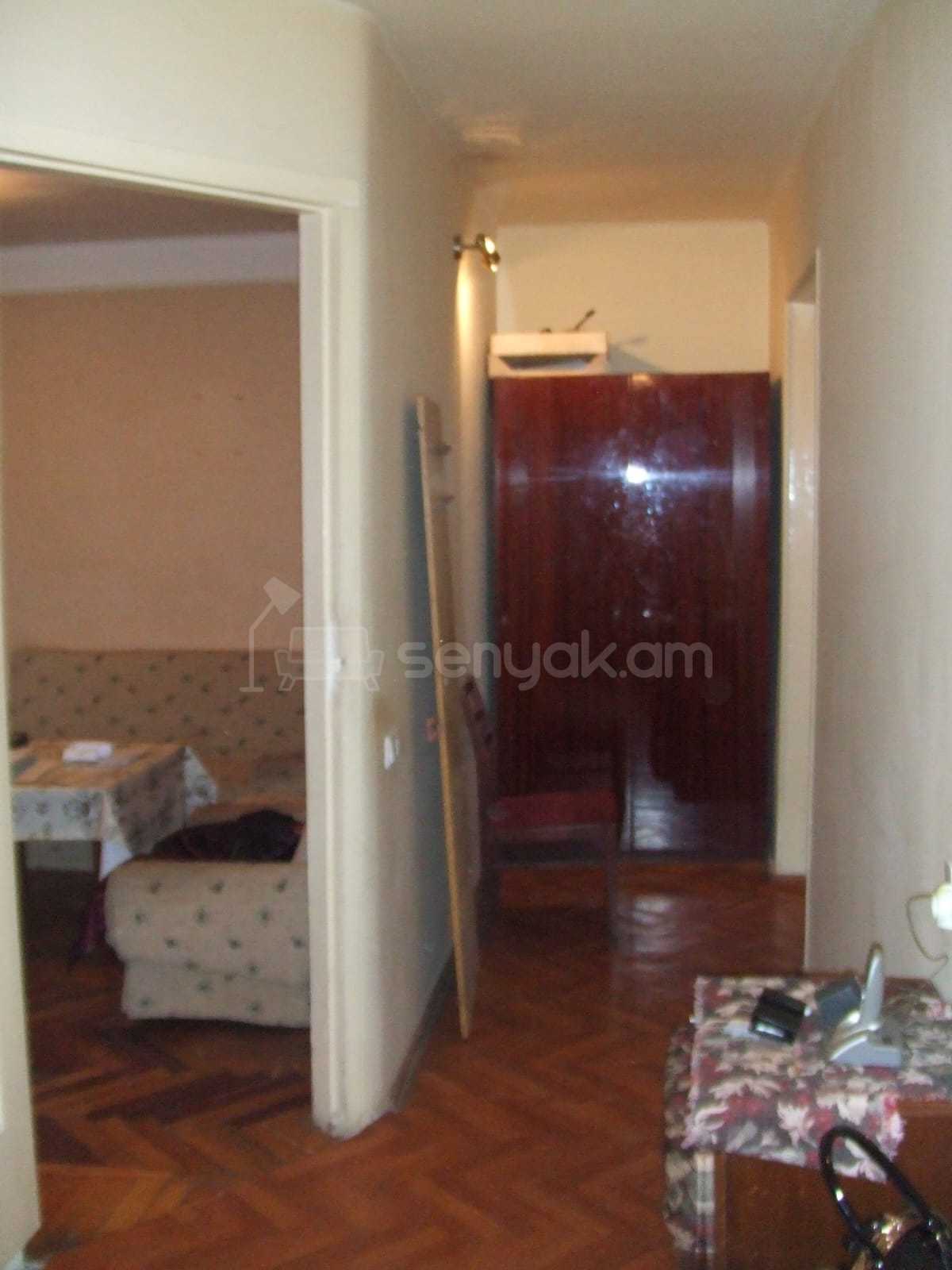 3 Սենյականոց Բնակարան Քարե Շենքում, 56քմ, 3/4 հարկ, Կոսմետիկ Վերանորոգված, Կահավորված, Արևկող