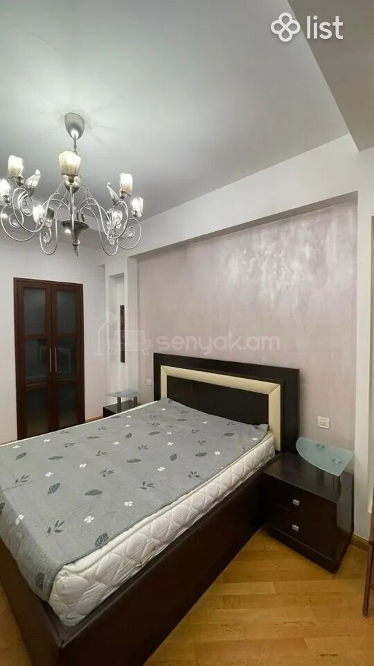 3 Սենյականոց Բնակարան, 140քմ, 7/8 հարկ, Կապիտալ Վերանորոգված