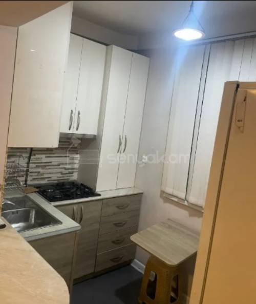 2 Սենյականոց Բնակարան, 47քմ, 1/9 հարկ, Կապիտալ Վերանորոգված, Կահավորված, Արևկող