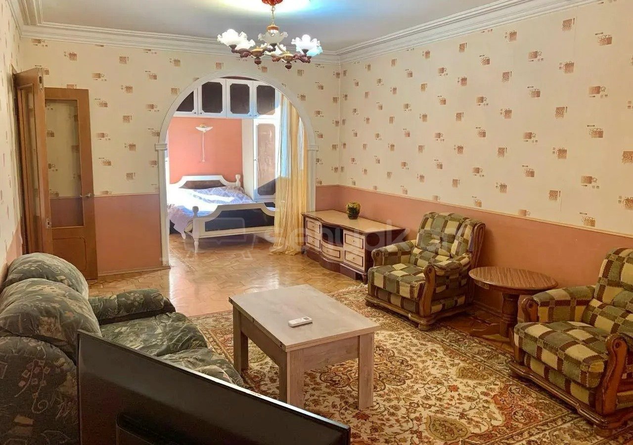 1 Սենյականոց Բնակարան Քարե Շենքում, 48քմ, 4/5 հարկ, Կոսմետիկ Վերանորոգված