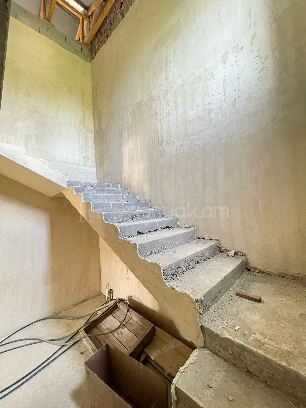 6 Սենյականոց Սեփական Տուն, 230քմ