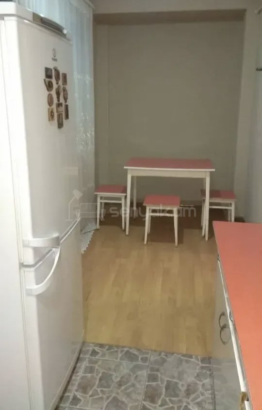 2 Սենյականոց Բնակարան, 46քմ, 9/9 հարկ, Նորմալ Վիճակում, Կահավորված, Արևկող