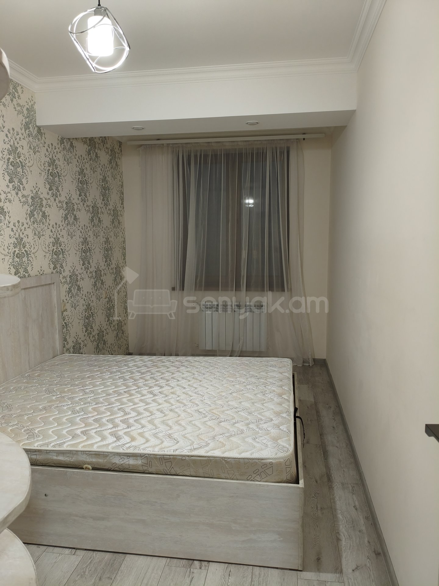 2 Սենյականոց Բնակարան Քարե Շենքում, 54քմ, 5/5 հարկ, Կապիտալ Վերանորոգված, Կահավորված, Արևկող