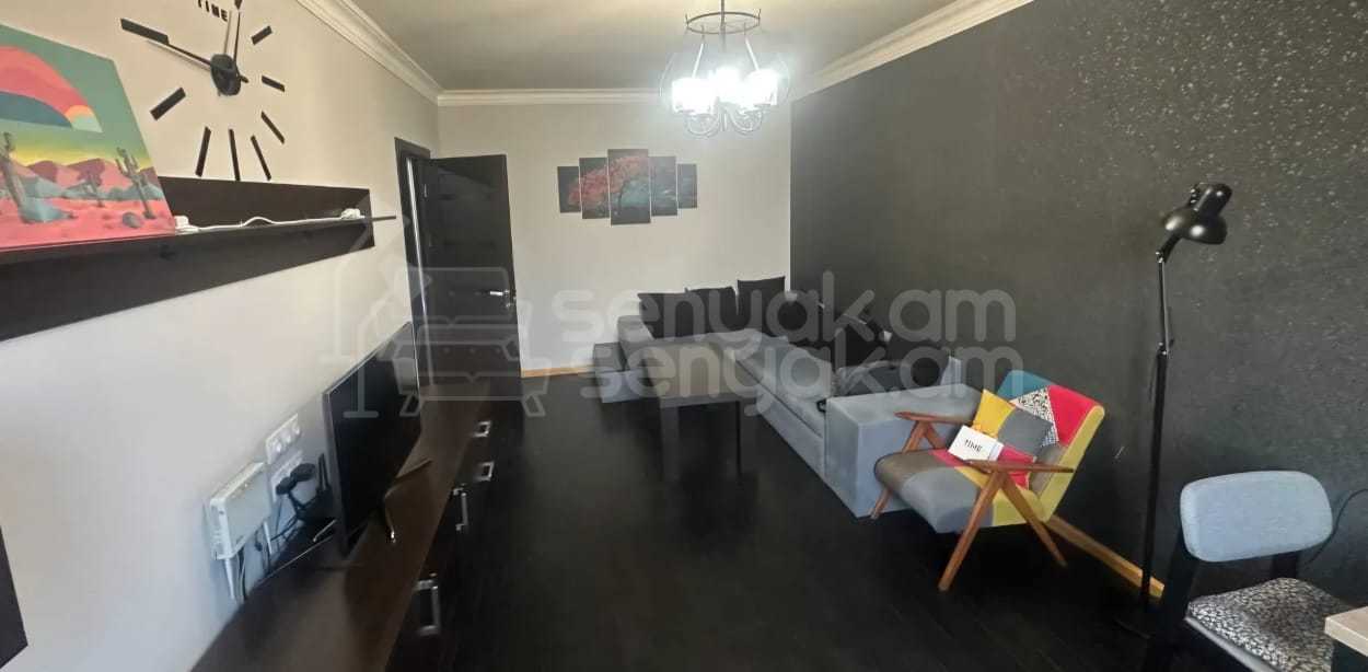 2 Սենյականոց Բնակարան, 50քմ, 5/12 հարկ, Կապիտալ Վերանորոգված, Կահավորված