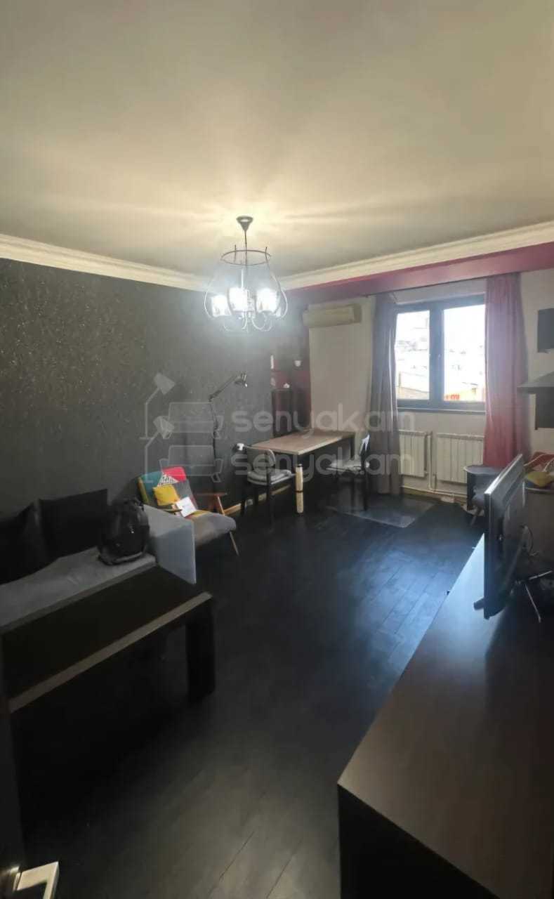 2 Սենյականոց Բնակարան, 50քմ, 5/12 հարկ, Կապիտալ Վերանորոգված, Կահավորված