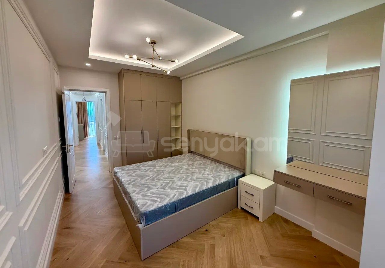 4 Սենյականոց Բնակարան Նորակառույցում, 123քմ, 9/16 հարկ, Դիզայներական Վերանորոգված
