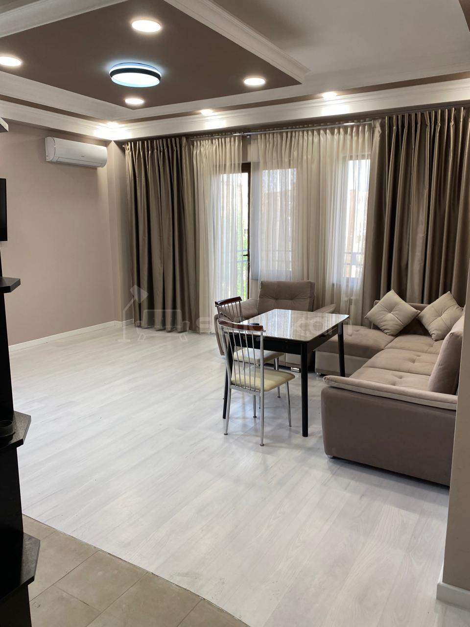 2 Սենյականոց Բնակարան Նորակառույցում, 55քմ, 4/8 հարկ, Դիզայներական Վերանորոգված, Կահավորված