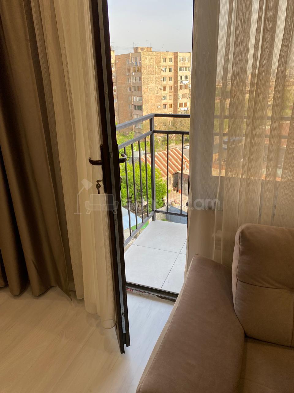 2 Սենյականոց Բնակարան Նորակառույցում, 55քմ, 4/8 հարկ, Դիզայներական Վերանորոգված, Կահավորված