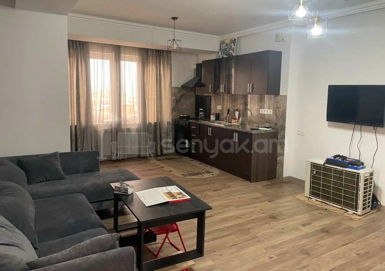 3 Սենյականոց Բնակարան, 68քմ, 8/14 հարկ, Կապիտալ Վերանորոգված, Կահավորված