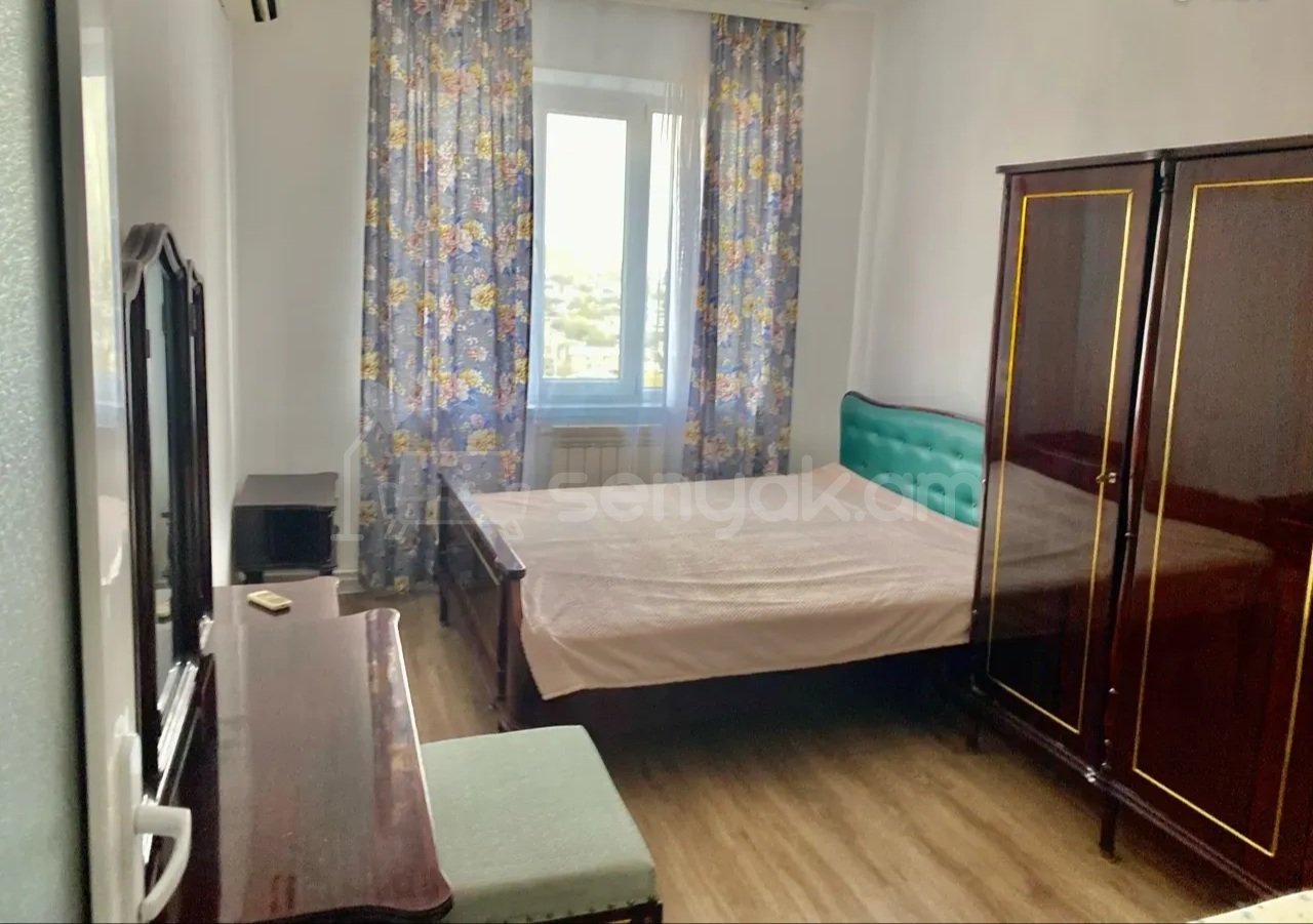 3 Սենյականոց Բնակարան, 78քմ, 9/9 հարկ, Կապիտալ Վերանորոգված, Կահավորված, Արևկող