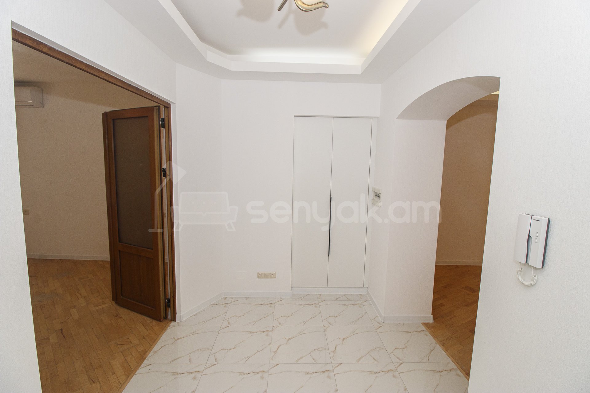 Օֆիսային Տարածք, 70քմ, Կապիտալ Վերանորոգված