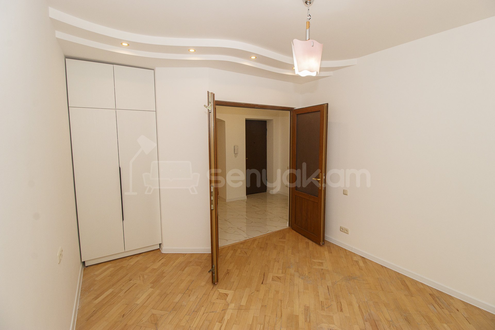 Օֆիսային Տարածք, 70քմ, Կապիտալ Վերանորոգված