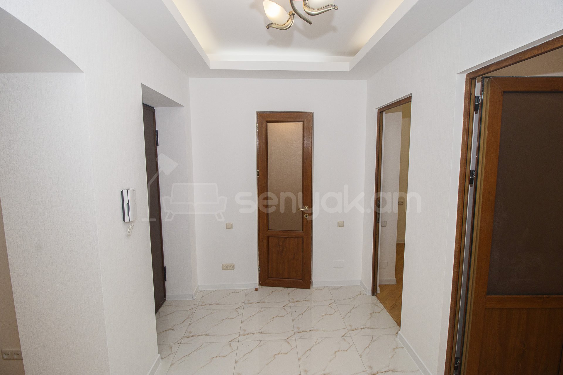 Օֆիսային Տարածք, 70քմ, Կապիտալ Վերանորոգված