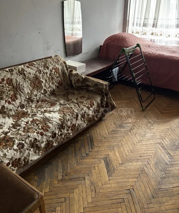 1 Սենյականոց Բնակարան, 45քմ, 2/5 հարկ, Նորմալ Վիճակում, Կահավորված, Արևկող