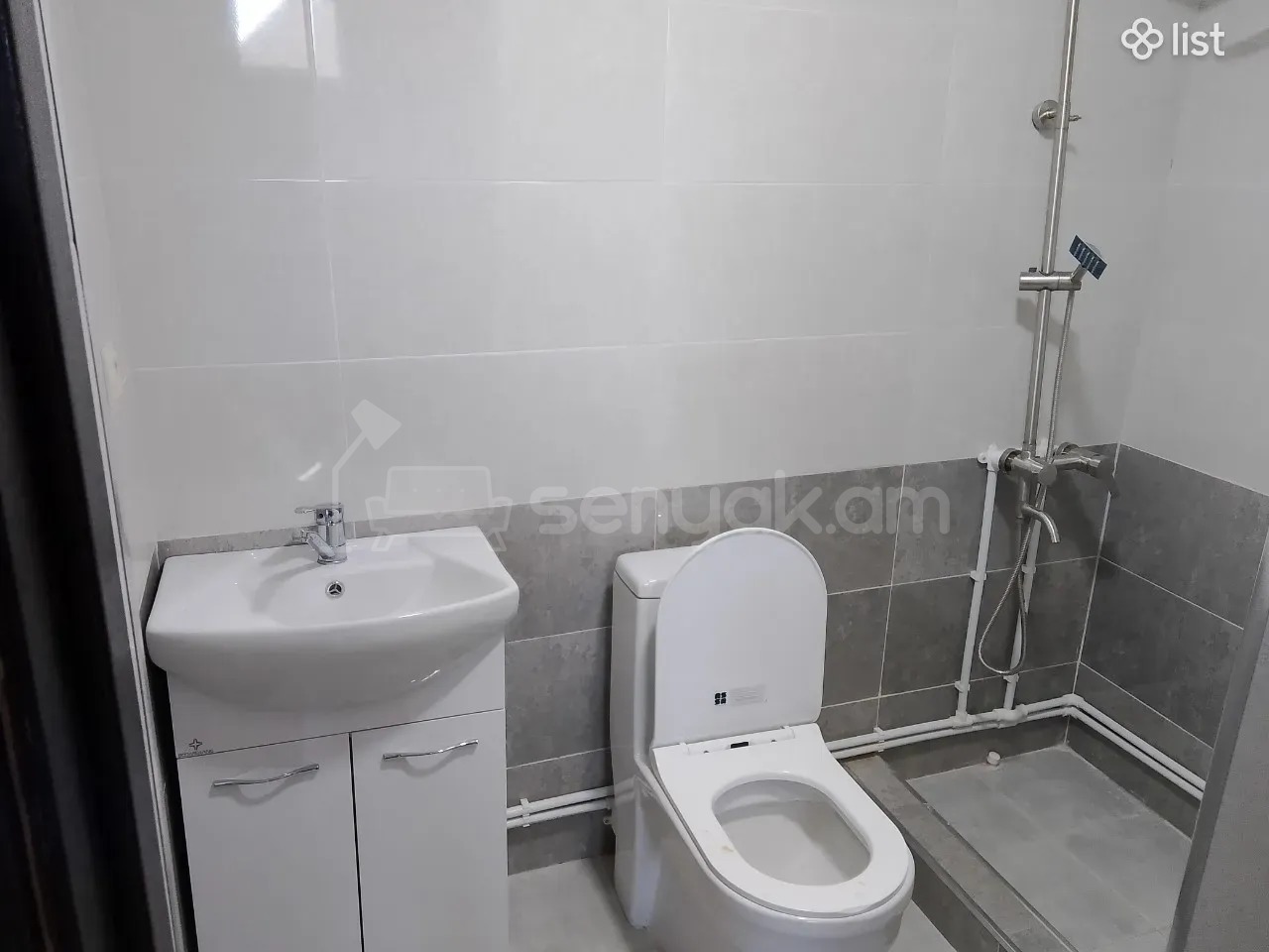 2 Սենյականոց Բնակարան Քարե Շենքում, 65քմ, 2/2 հարկ, Կապիտալ Վերանորոգված, Արևկող