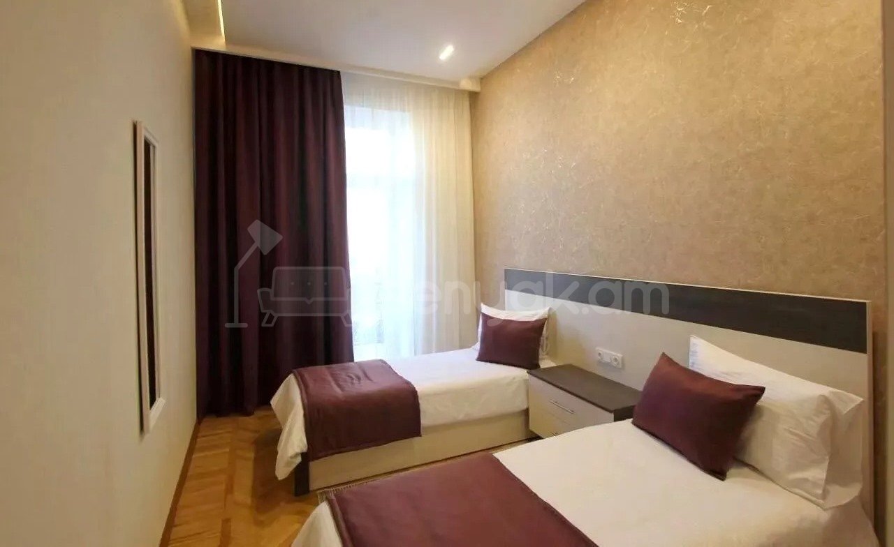 3 Սենյականոց Բնակարան, 88քմ, 2/4 հարկ, Կապիտալ Վերանորոգված