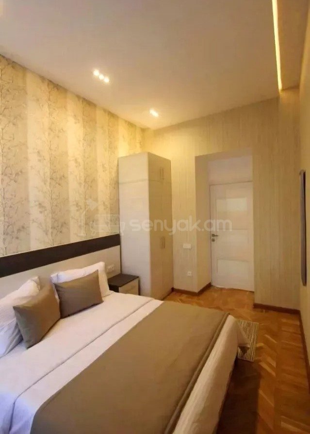3 Սենյականոց Բնակարան, 88քմ, 2/4 հարկ, Կապիտալ Վերանորոգված