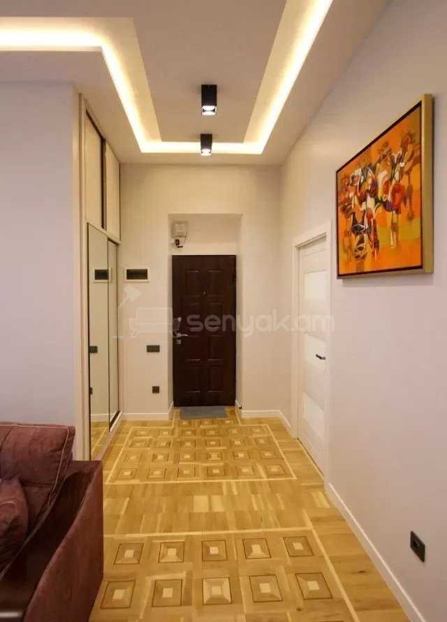 3 Սենյականոց Բնակարան, 88քմ, 2/4 հարկ, Կապիտալ Վերանորոգված