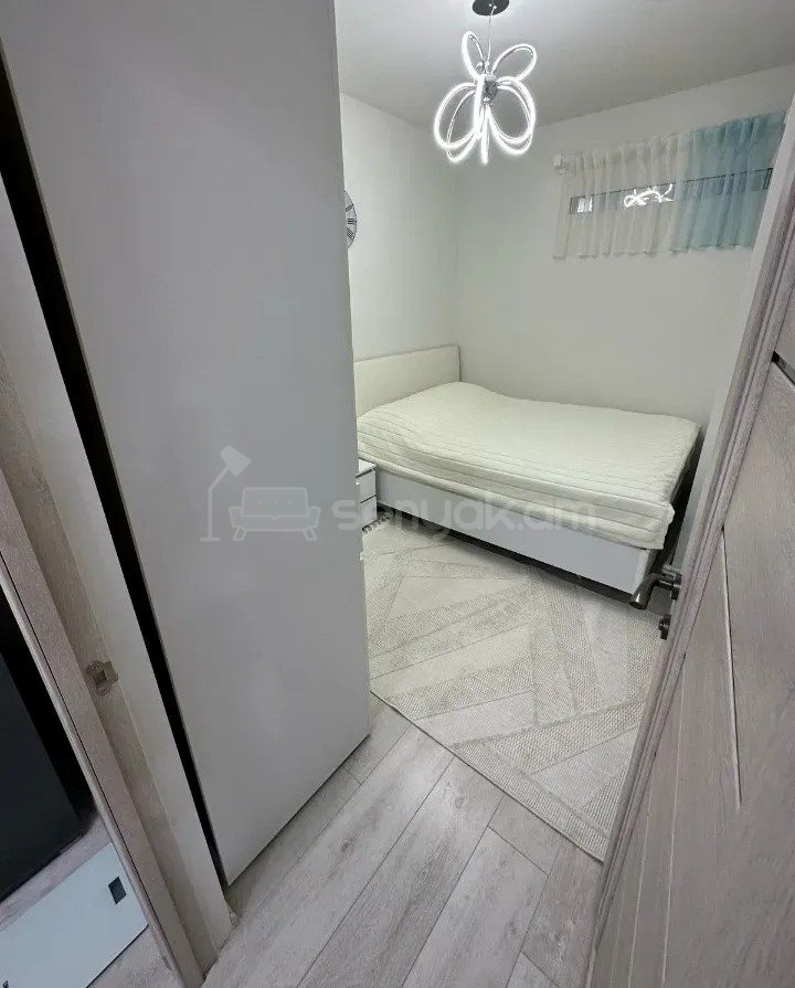 3 Սենյականոց Բնակարան Նորակառույցում, 71քմ, 7/12 հարկ, Կապիտալ Վերանորոգված
