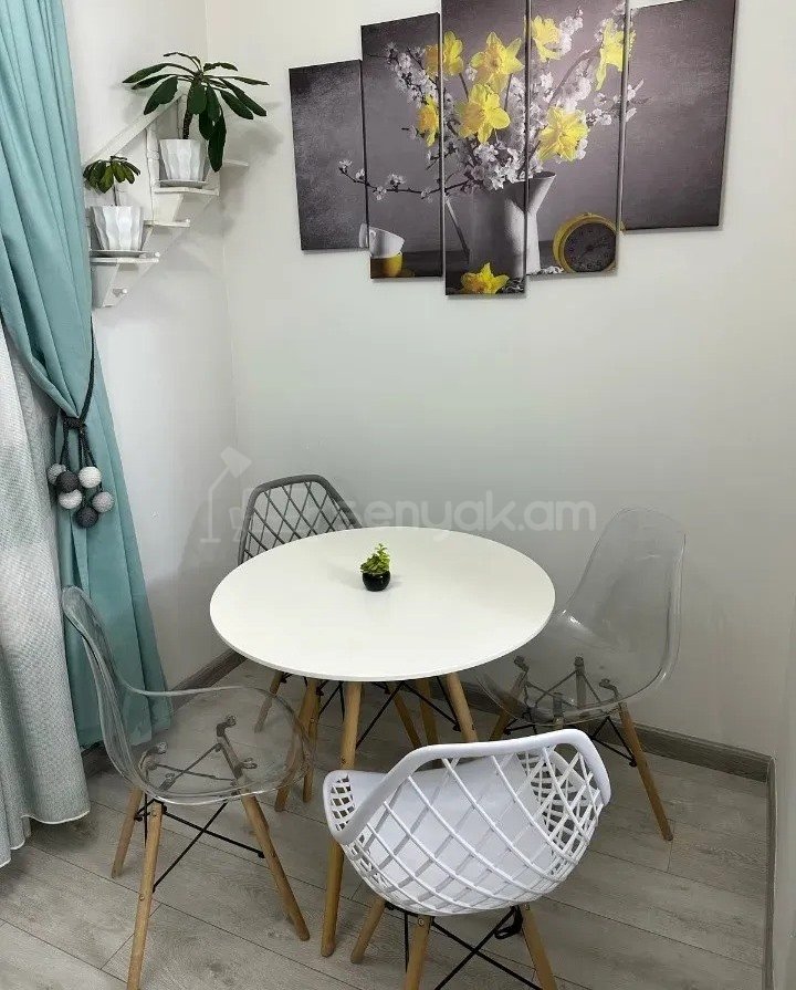 3 Սենյականոց Բնակարան Նորակառույցում, 71քմ, 7/12 հարկ, Կապիտալ Վերանորոգված