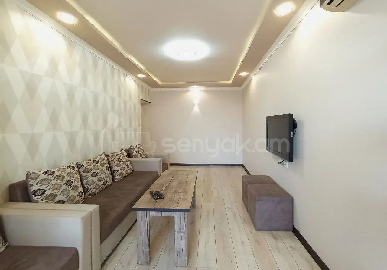 4 Սենյականոց Բնակարան, 90քմ, 3/5 հարկ, Կապիտալ Վերանորոգված