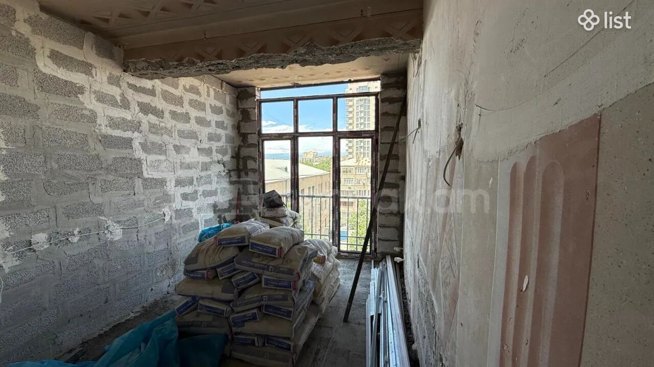 2 Սենյականոց Բնակարան Քարե Շենքում, 62քմ, 4/5 հարկ, Պետական Վիճակում