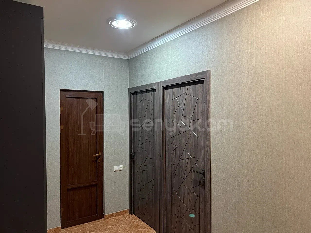 3 Սենյականոց Բնակարան, 74քմ, 8/9 հարկ, Կապիտալ Վերանորոգված