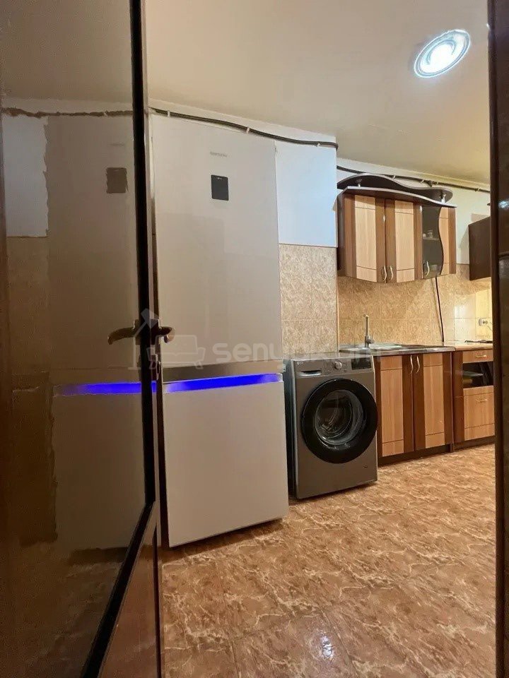 3 Սենյականոց Բնակարան, 74քմ, 8/9 հարկ, Կապիտալ Վերանորոգված