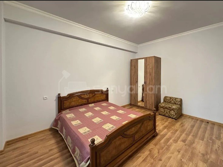 4 Սենյականոց Բնակարան Նորակառույցում, 130քմ, 7/16 հարկ, Կապիտալ Վերանորոգված, Կահավորված