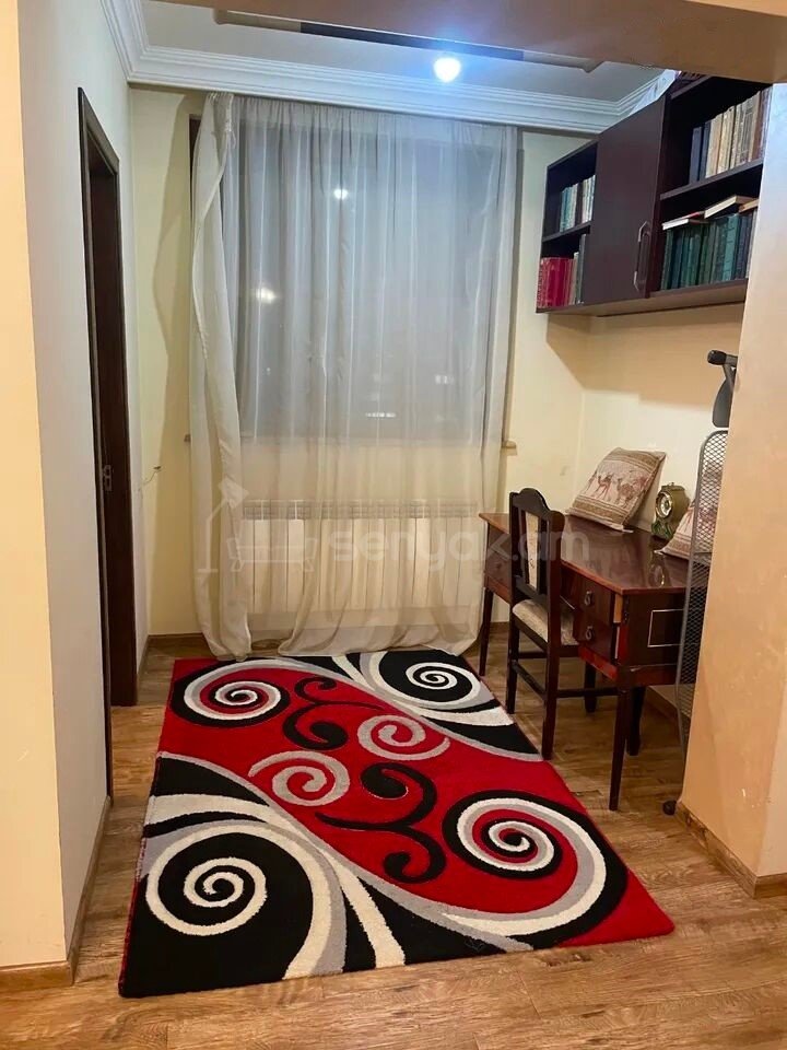 3 Սենյականոց Բնակարան, 96քմ, 9/9 հարկ, Կապիտալ Վերանորոգված