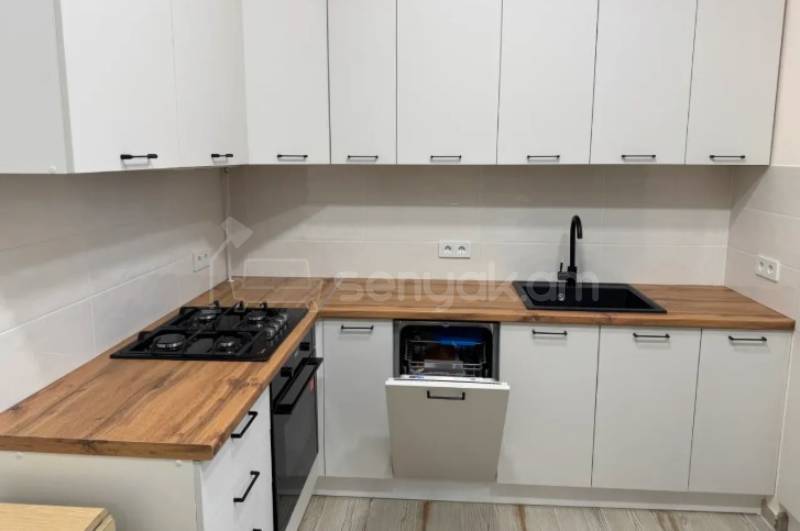 2 Սենյականոց Բնակարան, 55քմ, 3/9 հարկ, Կապիտալ Վերանորոգված, Կահավորված, Արևկող