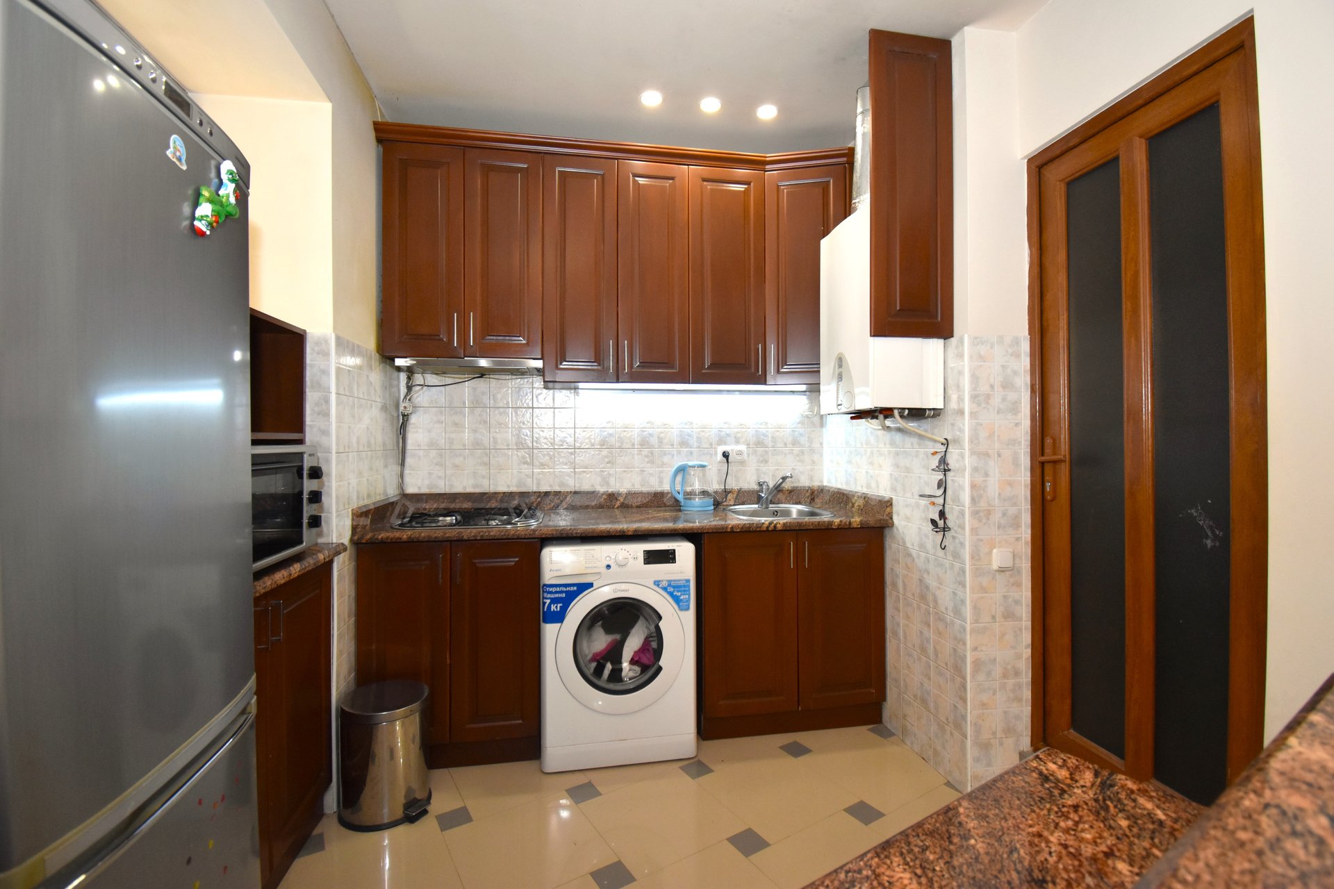 2 Սենյականոց Բնակարան Քարե Շենքում, 52քմ, 1/5 հարկ, Կապիտալ Վերանորոգված, Կահավորված
