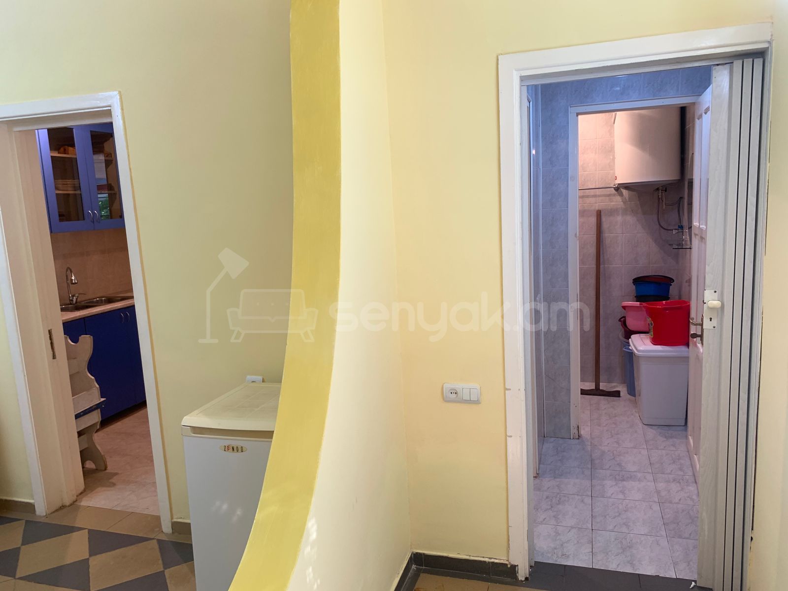 3 Սենյականոց Սեփական Տուն, 100քմ, Նորմալ Վիճակում