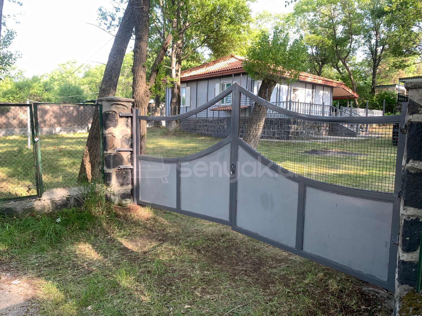 3 Սենյականոց Սեփական Տուն, 100քմ, Նորմալ Վիճակում