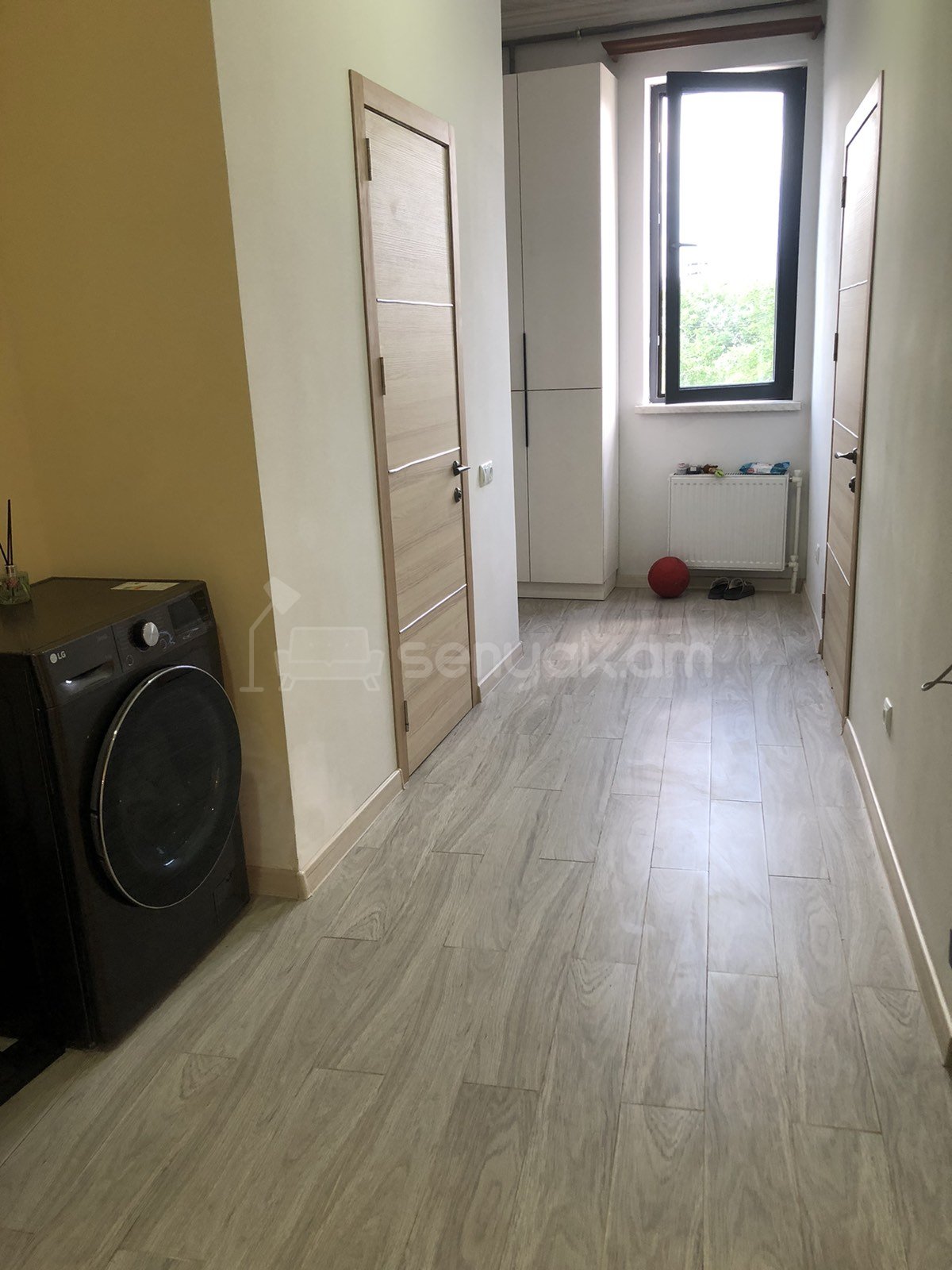 3 Սենյականոց Բնակարան Նորակառույցում, 73քմ, 4/5 հարկ, Կապիտալ Վերանորոգված