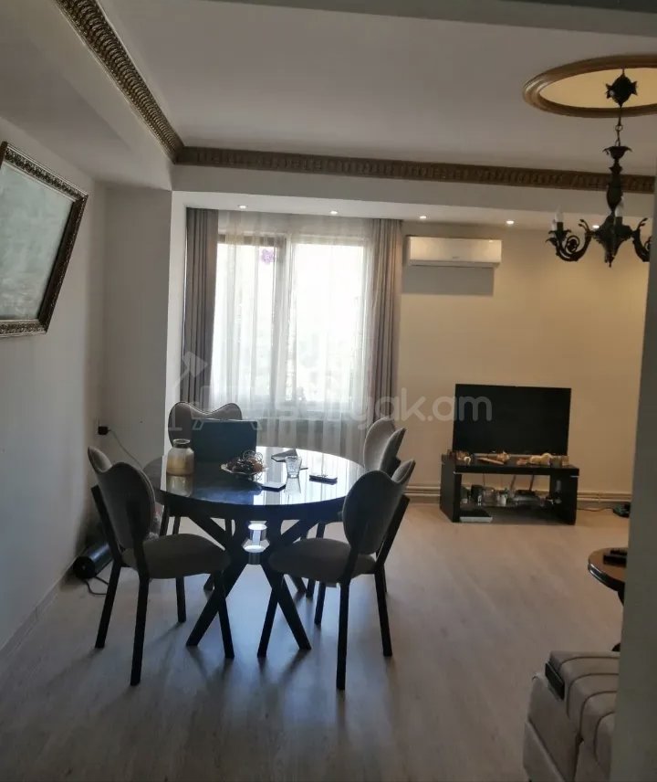 3 Սենյականոց Բնակարան, 67քմ, 8/14 հարկ, Կապիտալ Վերանորոգված, Կահավորված, Արևկող
