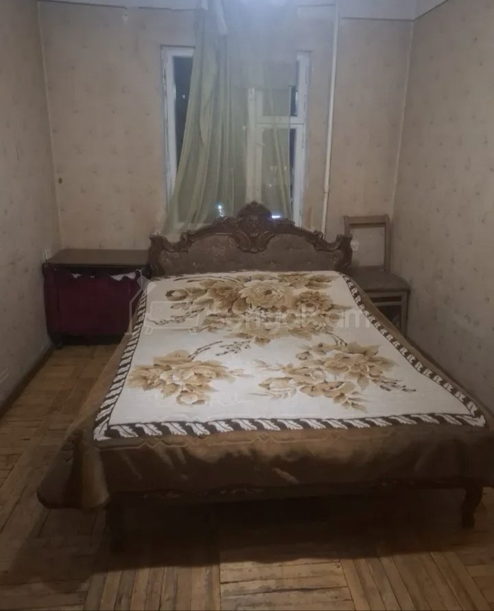 3 Սենյականոց Բնակարան, 76քմ, 5/9 հարկ, Նորմալ Վիճակում, Կահավորված, Արևկող