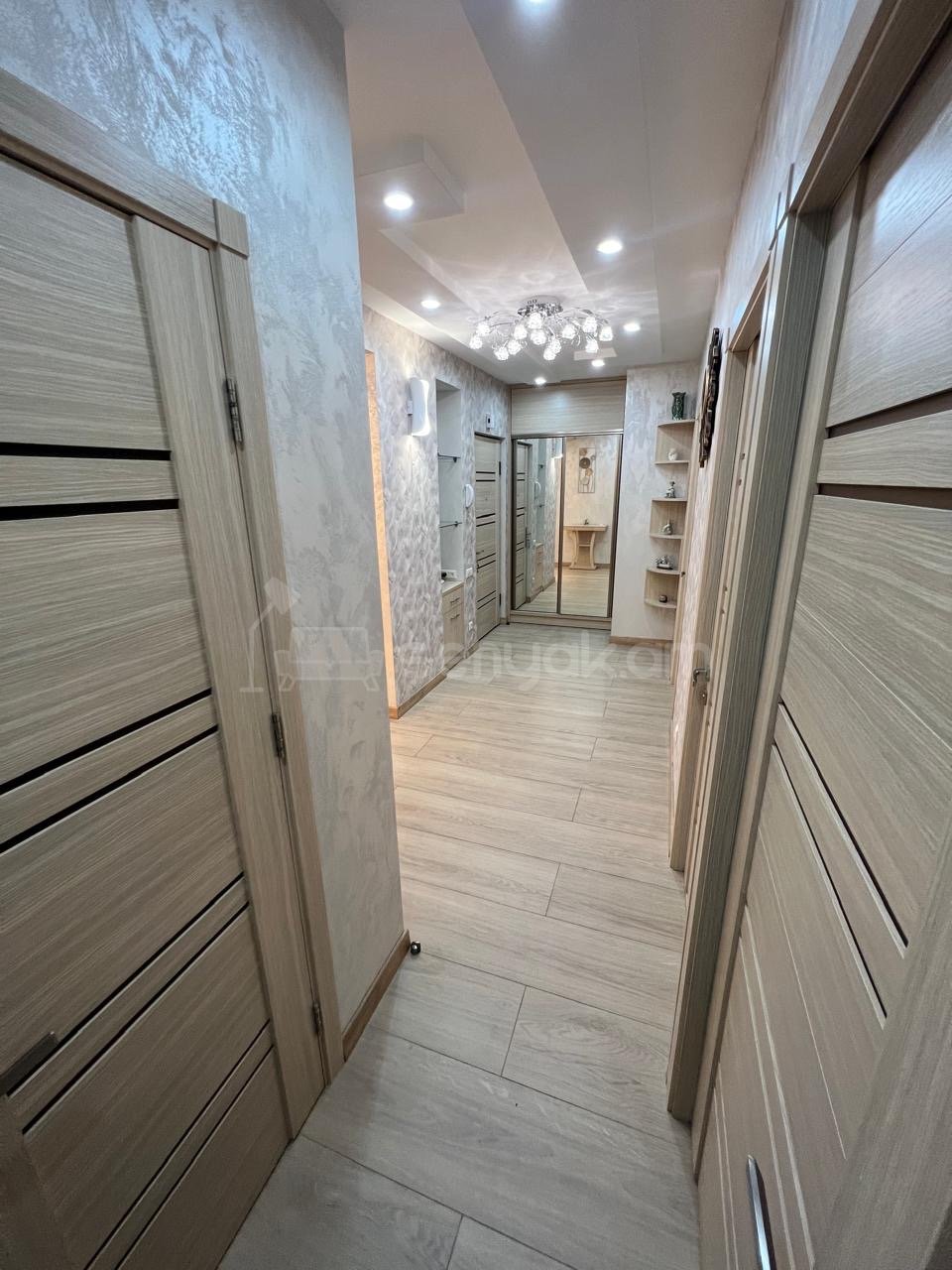 4 Սենյականոց Բնակարան, 90քմ, 7/9 հարկ, Կապիտալ Վերանորոգված