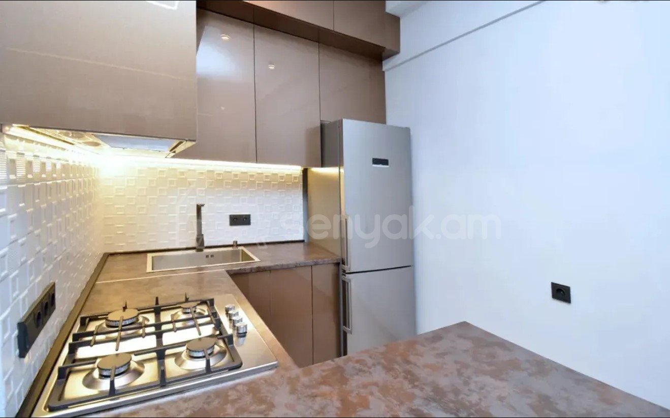 3 Սենյականոց Բնակարան, 50քմ, 8/9 հարկ, Կապիտալ Վերանորոգված, Կահավորված