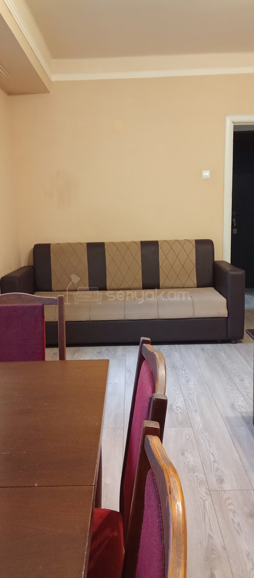 1 Սենյականոց Բնակարան, 40քմ, 4/9 հարկ, Կոսմետիկ Վերանորոգված, Կահավորված
