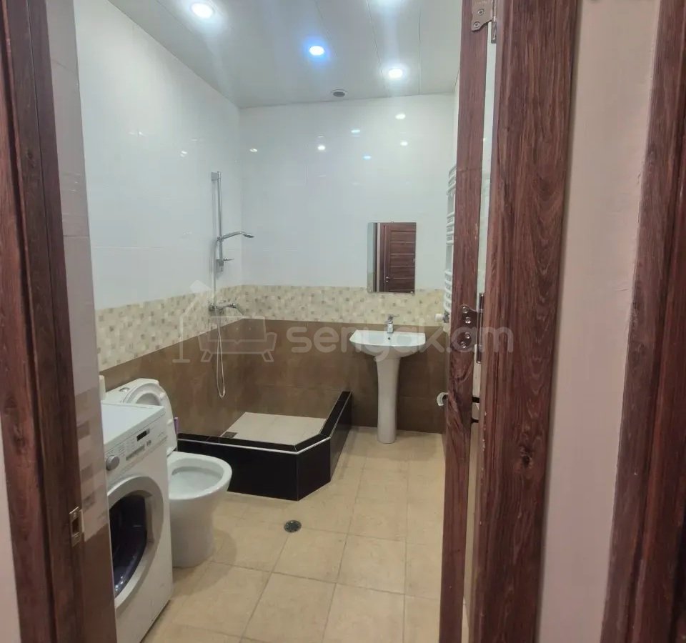 2 Սենյականոց Բնակարան Նորակառույցում, 47քմ, 14/17 հարկ, Կապիտալ Վերանորոգված, Կահավորված, Արևկող