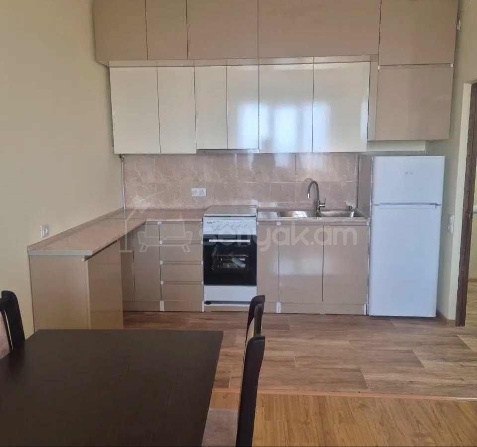 2 Սենյականոց Բնակարան Նորակառույցում, 47քմ, 14/17 հարկ, Կապիտալ Վերանորոգված, Կահավորված, Արևկող