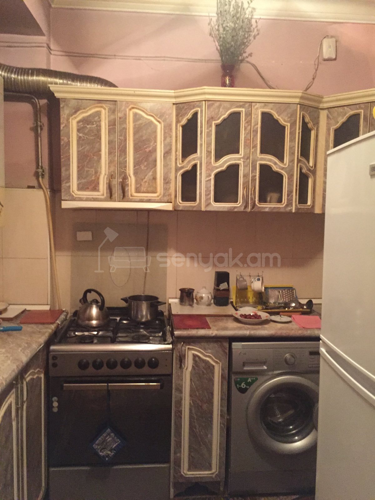 3 Սենյականոց Բնակարան, 72քմ, 1/9 հարկ, Կոսմետիկ Վերանորոգված