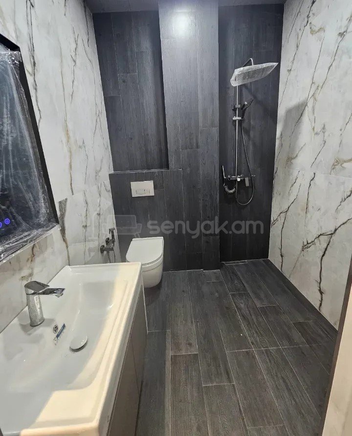 3 Սենյականոց Բնակարան Նորակառույցում, 90քմ, 13/13 հարկ, Կապիտալ Վերանորոգված