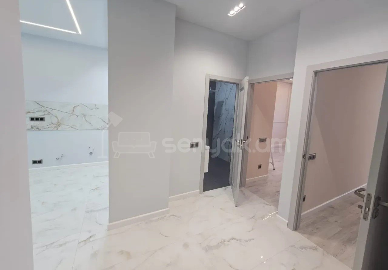 3 Սենյականոց Բնակարան Նորակառույցում, 90քմ, 13/13 հարկ, Կապիտալ Վերանորոգված