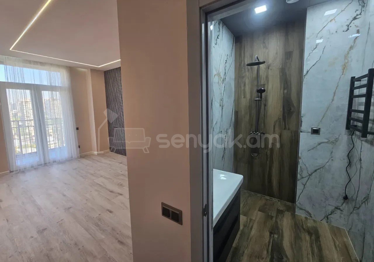 3 Սենյականոց Բնակարան Նորակառույցում, 90քմ, 13/13 հարկ, Կապիտալ Վերանորոգված